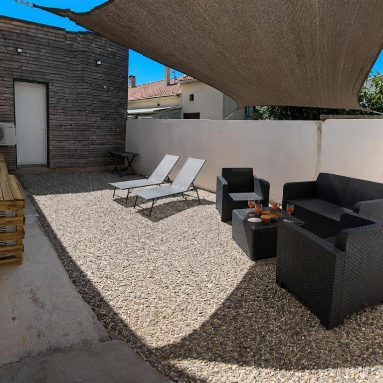 Agde Centre - Terrasse - Baignoire balnéo - Clim - Maison de Vacances - 8