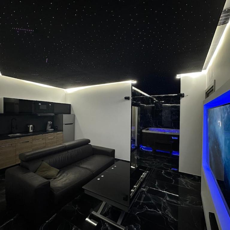 Suite Astra - Spa prive - Cinéma Privé - Appartement 2 Chambres - 3