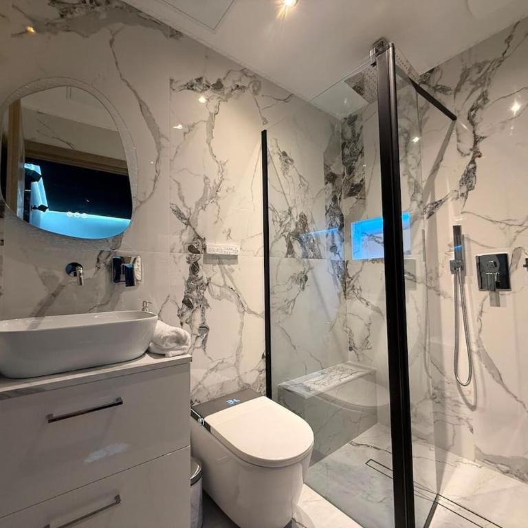 Suite Astra - Spa prive - Cinéma Privé - Appartement 2 Chambres - 16