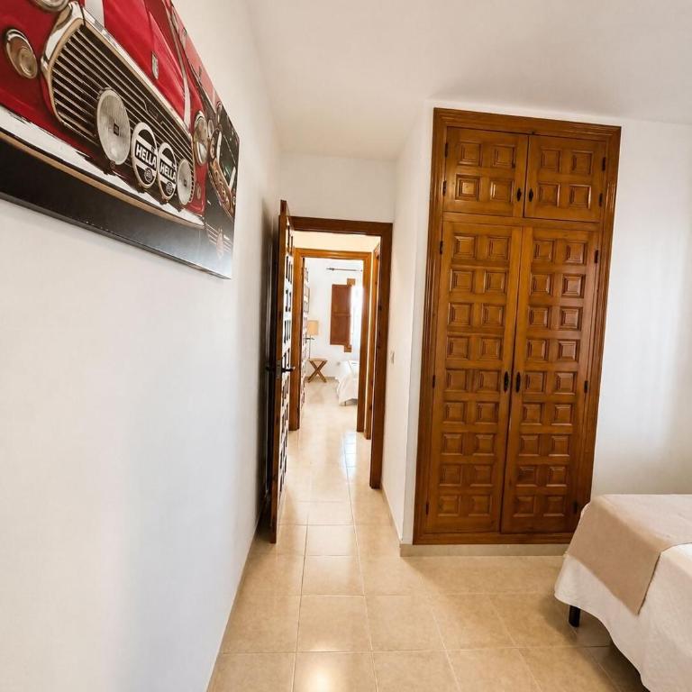 Apartamento con jardín, piscina y parking - Two-Bedroom Apartment - 14