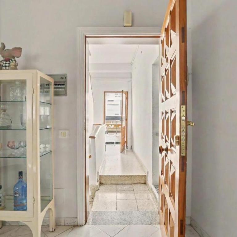 Fabulous Beach Apartments in Los Crstianos - Apartamento de 2 dormitorios con vistas al complejo - 19