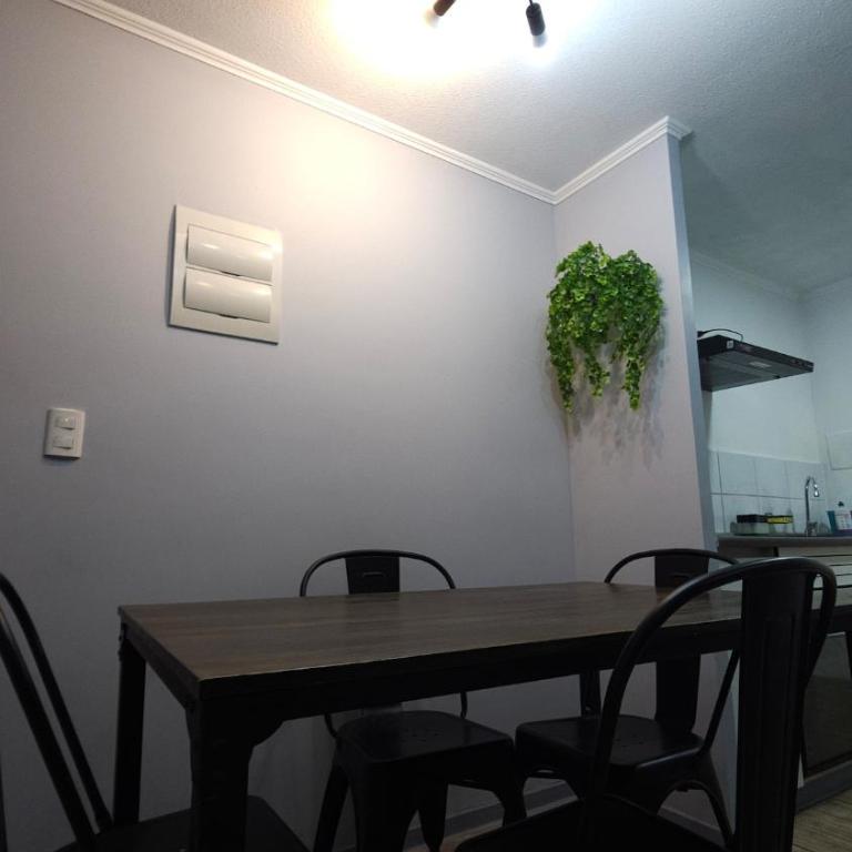 Apartment for 8 people with FREE parking, SOUTH Terminal - Three-Bedroom Apartment - 28