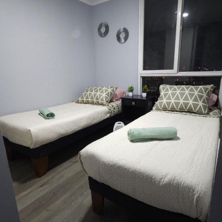 Apartment for 8 people with FREE parking, SOUTH Terminal - Three-Bedroom Apartment - 35
