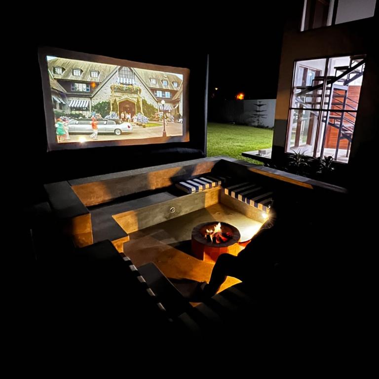 Casa Totalmente Privada 4 Habitaciones con Piscina y Cine - Pet Friendly - Four-Bedroom Vacation Home - 3