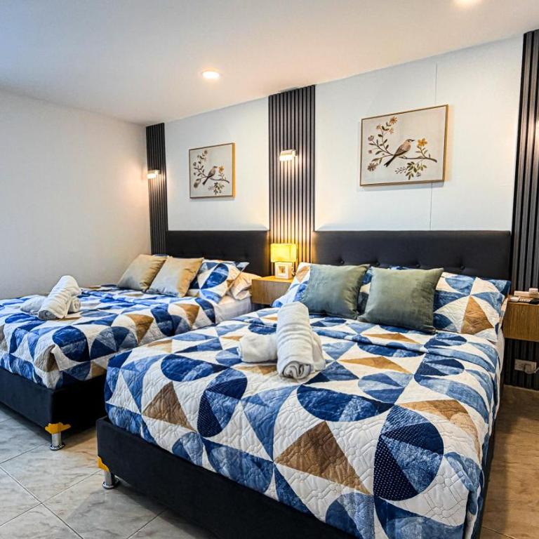 Apto frente al mar - Piso 10 - Piscina - El Laguito - One-Bedroom Apartment - 23