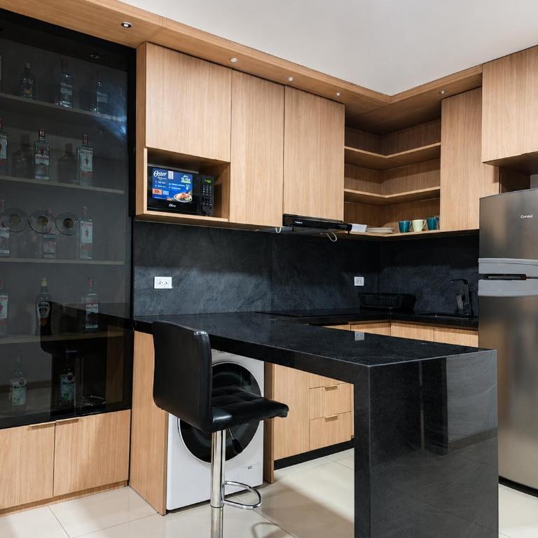 105 - 2 Bedroom - Two-Bedroom Apartment - 32