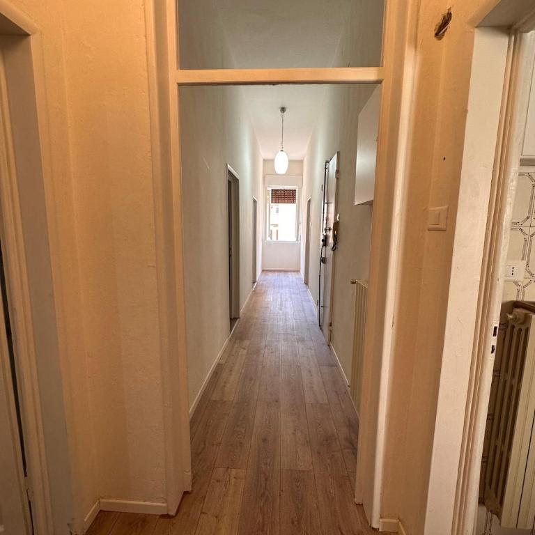 Casa ampia in Viale Belfiore, tram T1 T2, SMN station - Four-Bedroom House - 6