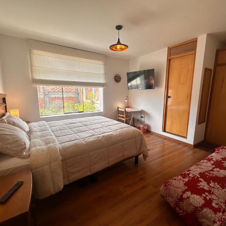 Amelita Hotel Boutique - Superior Queen Room - 2