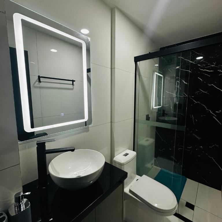 Acogedor departamento en Santa Cruz de la Sierra - Two-Bedroom Apartment - 8