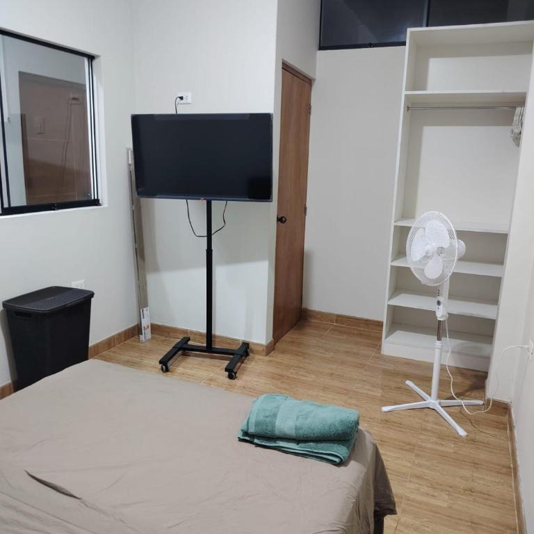 Edificio Las Palmas - Two-Bedroom Apartment - 2