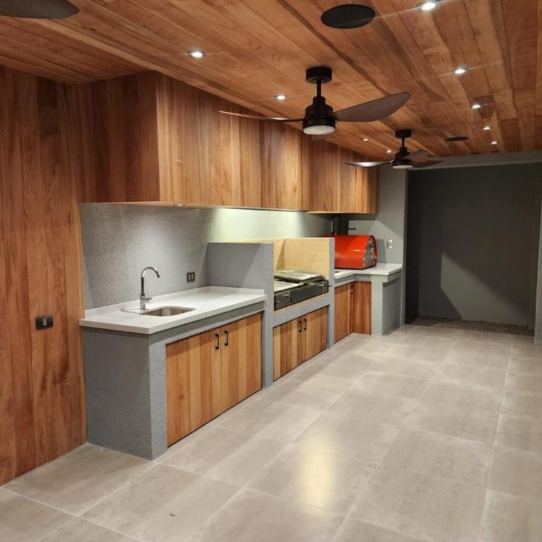 Exclusive house and backyard Private Luxury Oasis - Casa de 5 dormitorios - 41