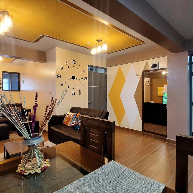Céntrico y tranquilo con 2 baños, WiFi super veloz, a pasos de restaurantes y agencias de turismo - Apartamento de 2 dormitorios - 54