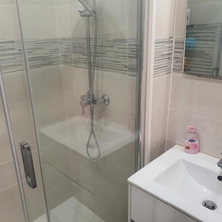 Studio Boulouris - Appartement 1 Chambre - 2
