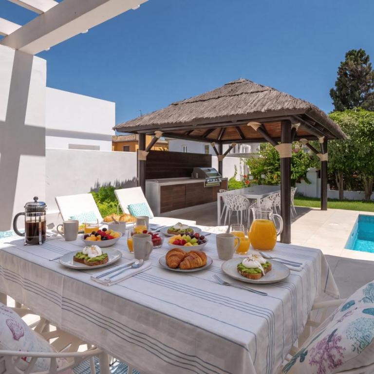 VACATION MARBELLA I Villa Marblanc, Private Pool, 350m to the Beach, BBQ, GYM, Sauna, 24h Security - Villa with Private Pool - 40