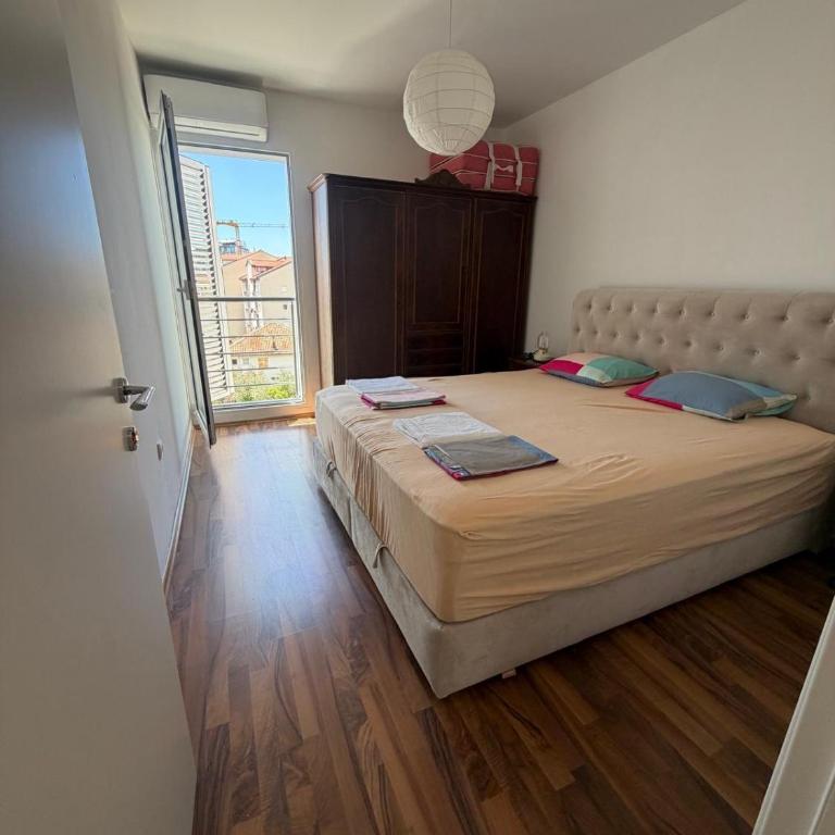 Apartment Mija - Two-Bedroom Apartment - 11