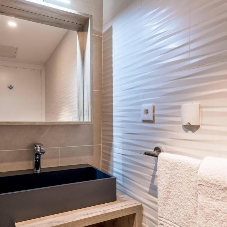 Quality Hotel Toulouse Centre - Chambre Lit King-Size - Non-Fumeurs - 4