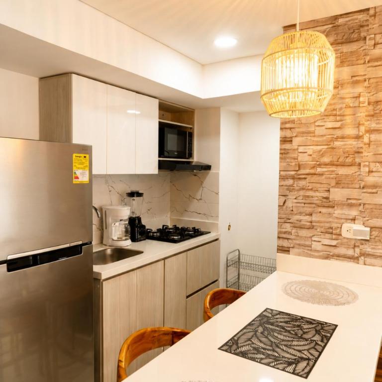 Golden Breeze, Seaview, Old town & Pool - Three-Bedroom Apartment with Sea View - 49