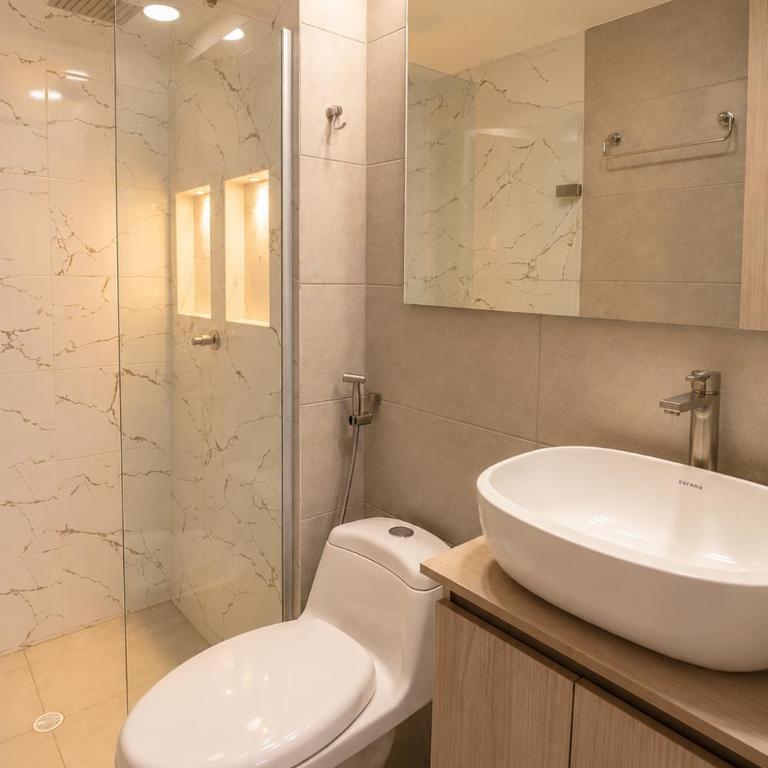 Golden Breeze, Seaview, Old town & Pool - Three-Bedroom Apartment with Sea View - 10