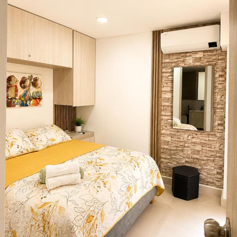 Golden Breeze, Seaview, Old town & Pool - Three-Bedroom Apartment with Sea View - 32