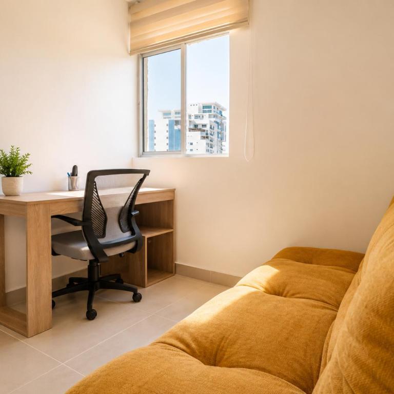 Golden Breeze, Seaview, Old town & Pool - Three-Bedroom Apartment with Sea View - 33