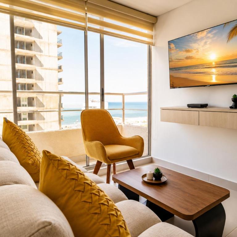 Golden Breeze, Seaview, Old town & Pool - Three-Bedroom Apartment with Sea View - 1