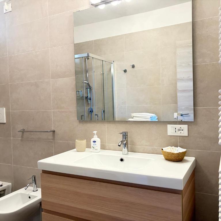 Flowers & garden apartment con vista lago - Casa con 2 Camere da Letto - 29