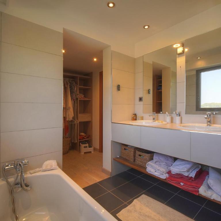 FRGK Darboussières NEW LUXURY VILLA Sea Views Pool Gym - Villa - 9