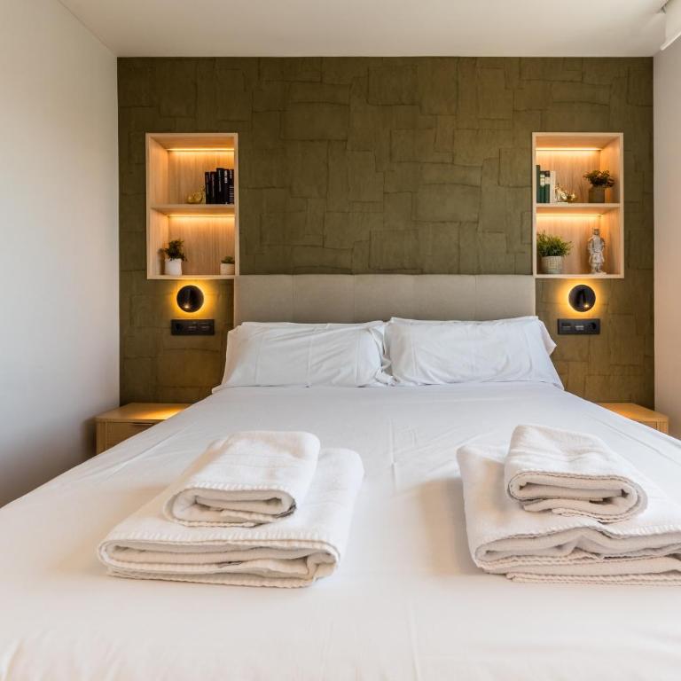 Plaza España - Apartamentos Burgos Deluxe - Apartamento Deluxe de 3 dormitorios - 15