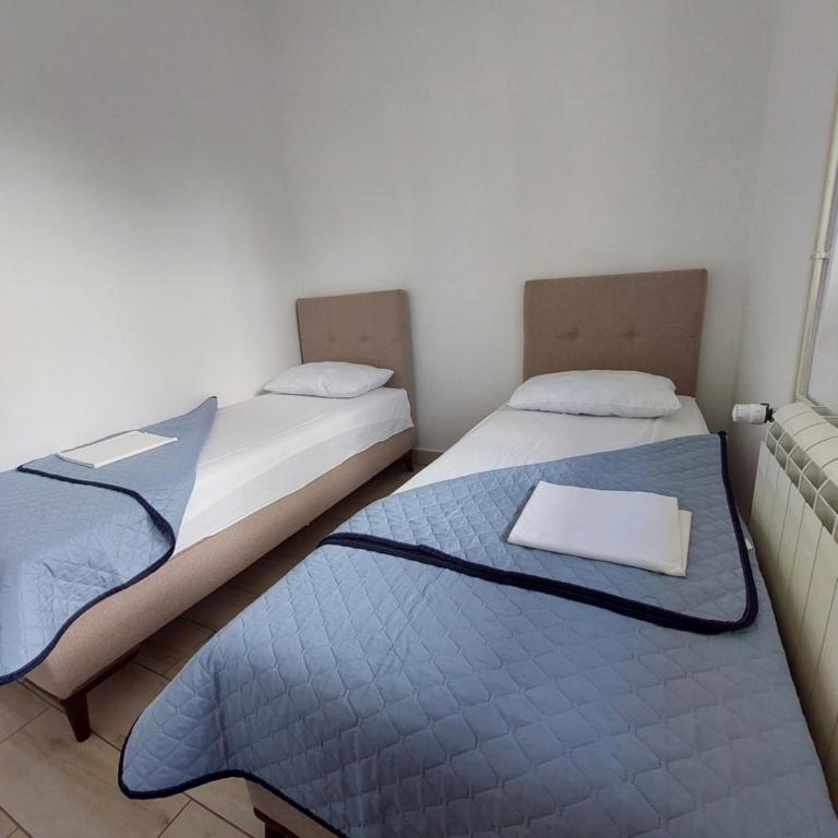Apartments Lucic - Apartman sa 2 Spavaće Sobe i Terasom - 2