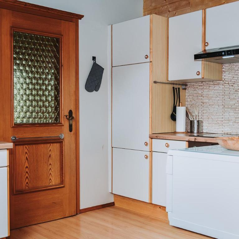 Haus Bellevue - Apartment mit 1 Schlafzimmer und Balkon - 13