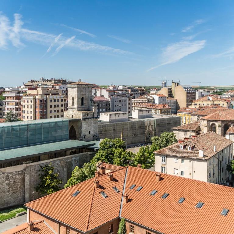 Plaza España - Apartamentos Burgos Deluxe - Apartamento Deluxe de 3 dormitorios - 25