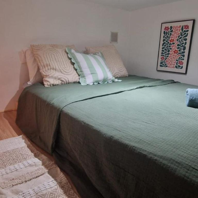 Maison climatisée proche de toutes les commodités - Three-Bedroom House - 3