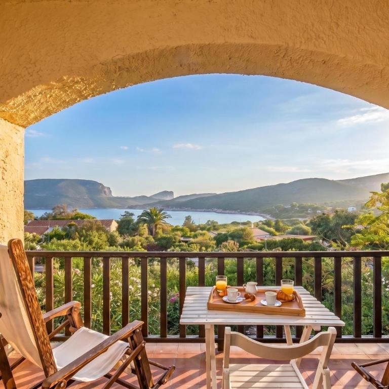 Una Finestra Sul Mare Capocaccia - Happy Rentals - Deluxe Villa - 1