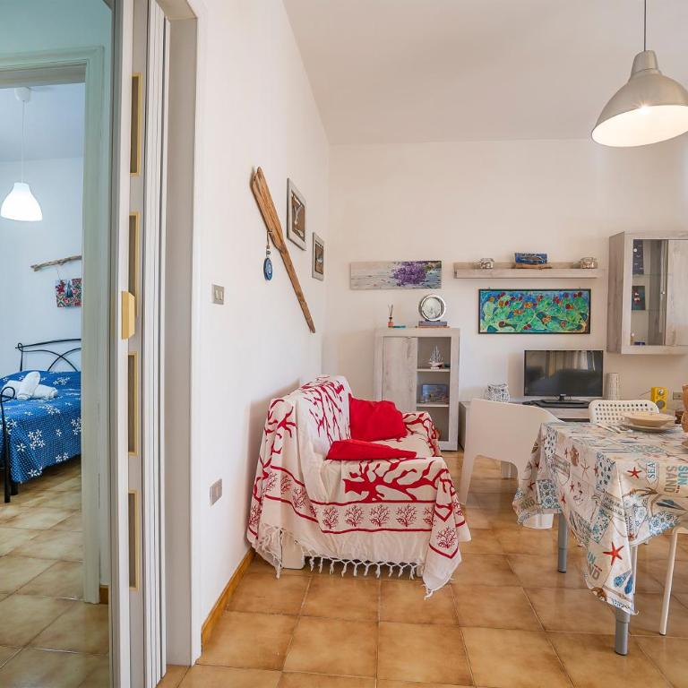 Dimora Del Mare Near The Sea - Happy Rentals - Villa - 12
