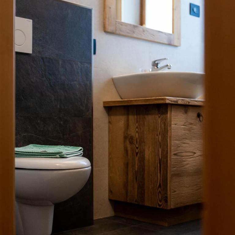 Agriturismo Piccola Baita - Camera Matrimoniale con Bagno Privato - 7