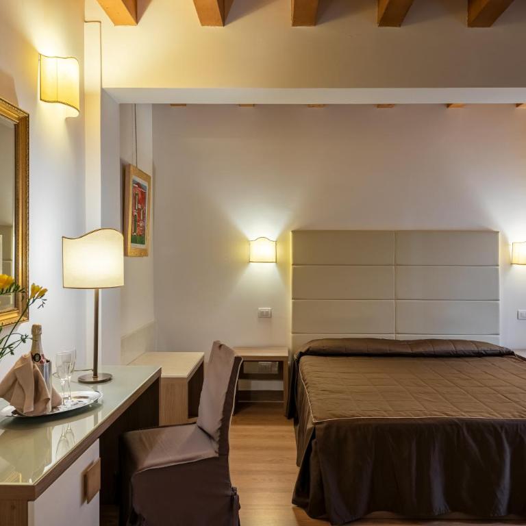 UNAHOTELS Eco Hotel Villa Costanza Venezia - Comfort Junior Suite - 9