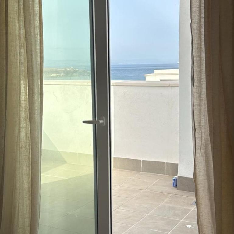 Oceánico-3HAB nuevas frente al mar, terraza y parking, a un paso del centro de Tarifa - Apartamento de 3 dormitorios con vistas al mar - 19