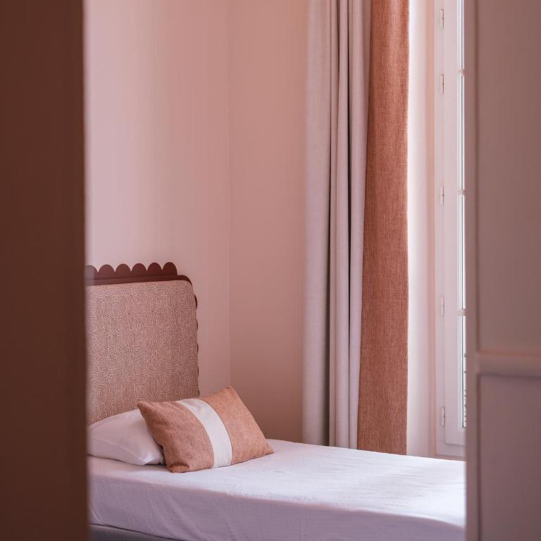 Hotel Louvia - Chambre Triple - 2