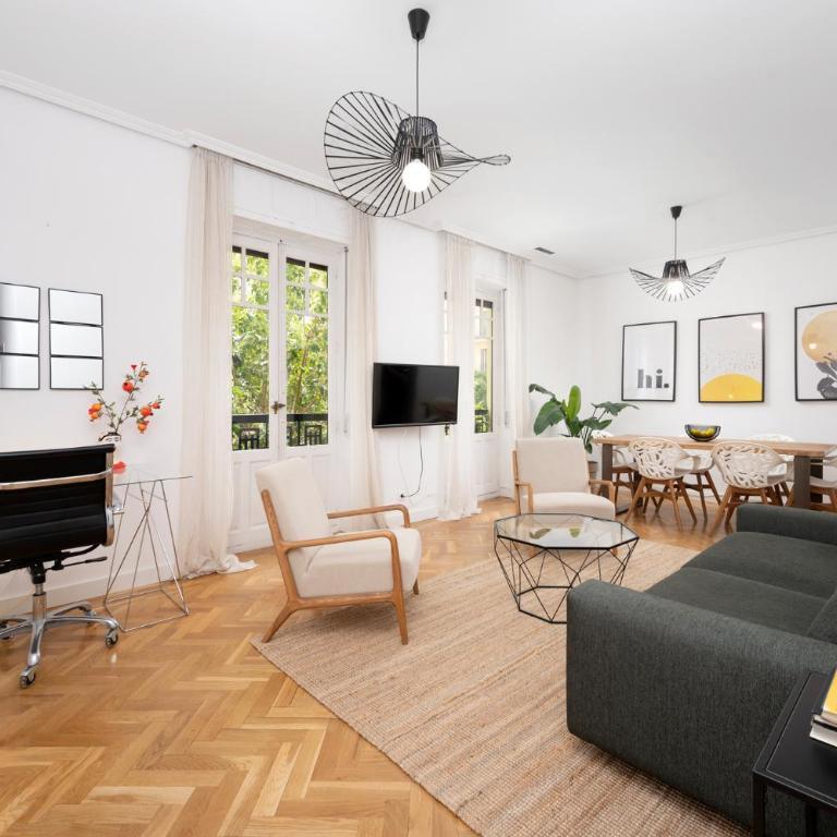 Staymadrid Retiro apart -Bright & Spacious 1-5 pax - Apartamento de 2 dormitorios - 3