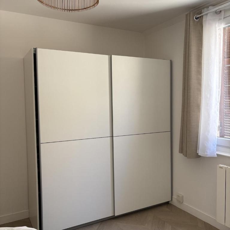 Logement cosy avec terrasse à Hyères, plages à 15 minutes - One-Bedroom Apartment - 7