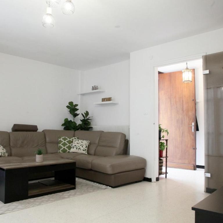 House with terrace Beziers center & beaches - Maison 1 Chambre - 25