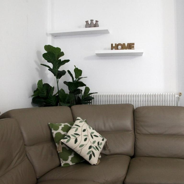House with terrace Beziers center & beaches - Maison 1 Chambre - 60