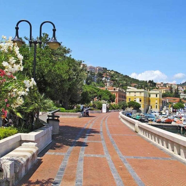 Vicino al mare sulla pista ciclabile - Appartamento con Balcone - 17
