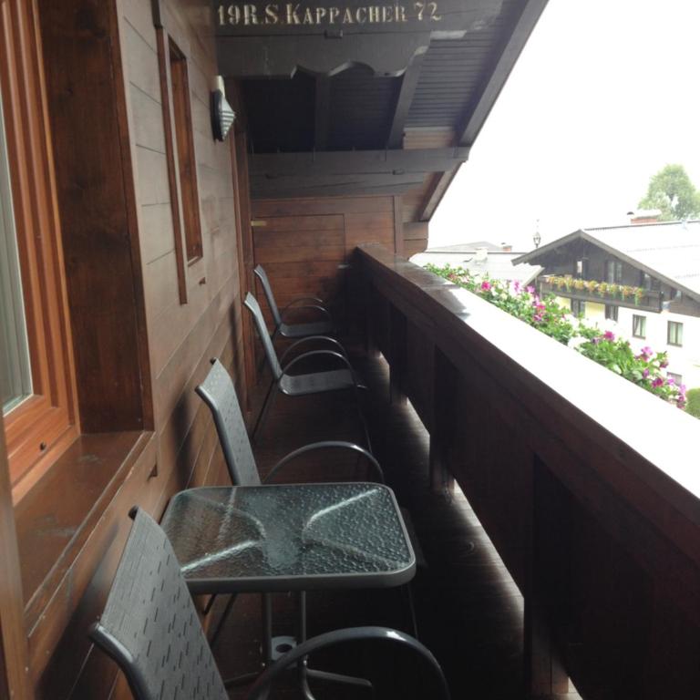 Apartpension Kappacher - Doppelzimmer mit Balkon - 1