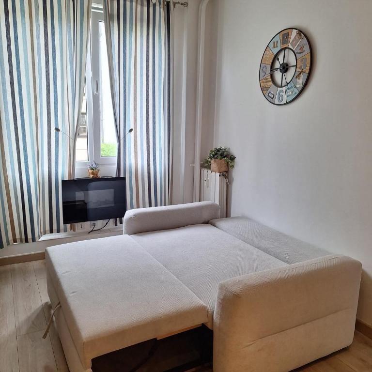 BEAUTIFUL apartment , beach 3 min walk , free parking, near Negresco - Appartement 2 Chambres - 4