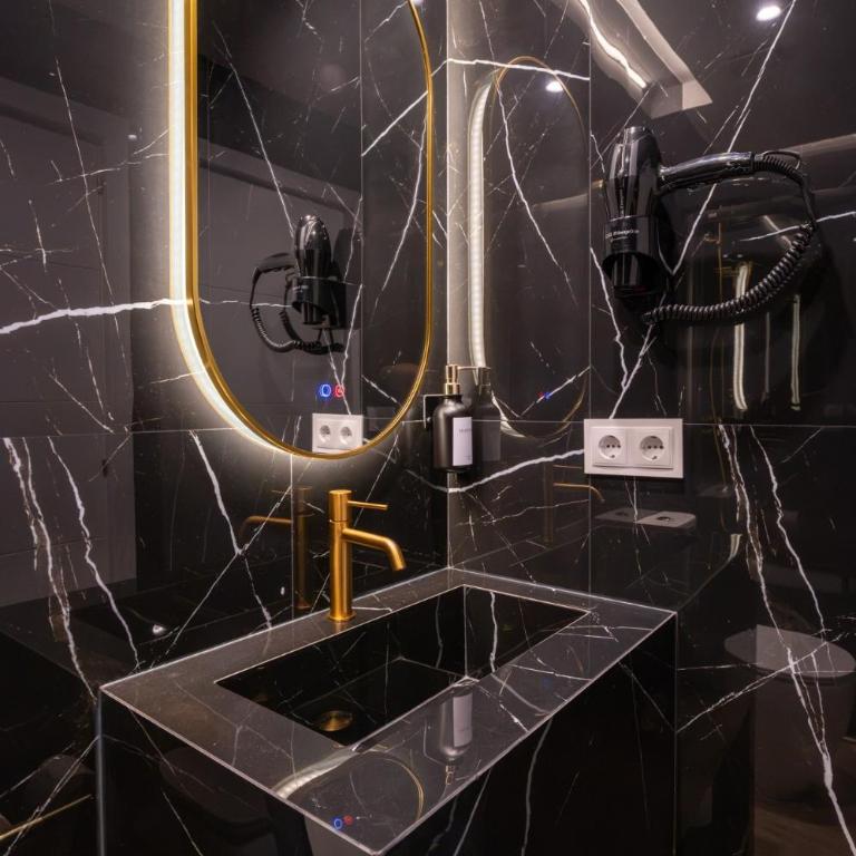 A33 Signature Residences - Canalejas Sol - by MONARO - Apartamento de 2 dormitorios con terraza - 42