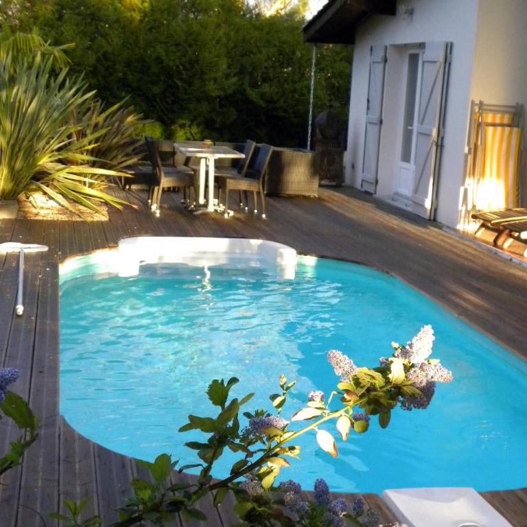 Villa Mogador Piscine et Balnéo - Chambre Double avec Baignoire Spa - 1