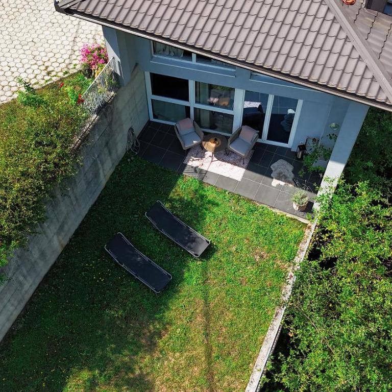 Layal Residence Exclusive 2 Floor House with Terrace - One-Bedroom House - 1