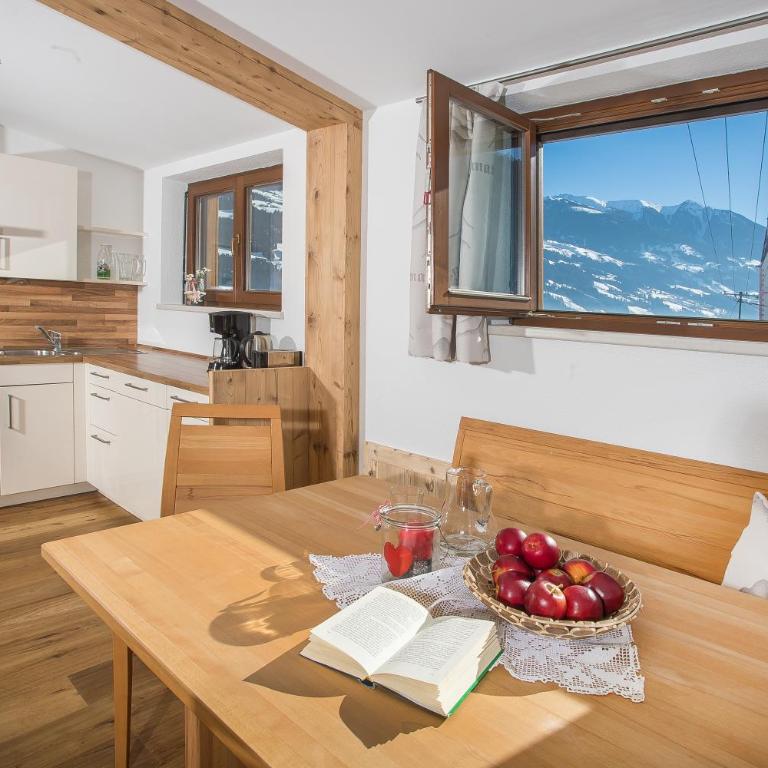 Brixnerhof im Zillertal - Superior Apartment - 4