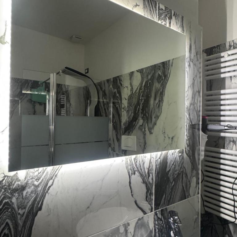 Garda Relais Luna Blu - Camera Tripla con Bagno Privato - 5